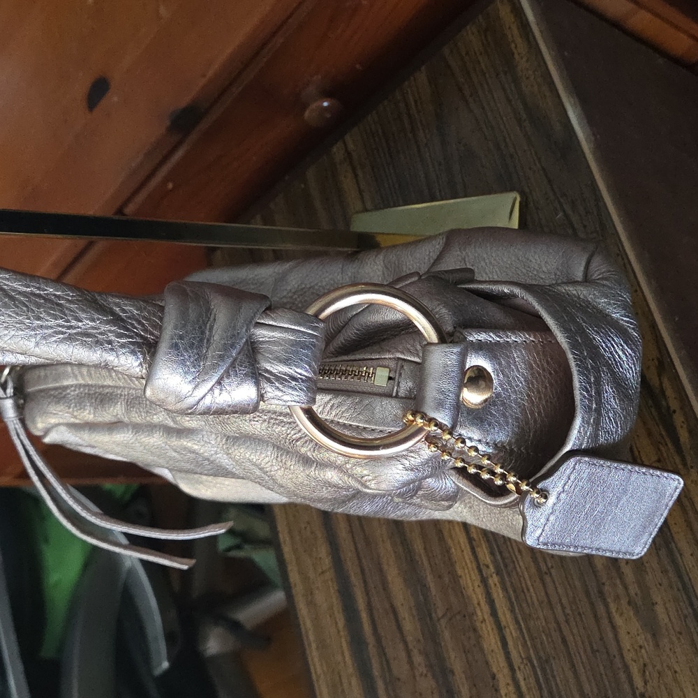 Coach Parker 2008 13465 Shoulderbag Rosegold Metallic Leather $399 Retail GUC - Picture 7 of 16